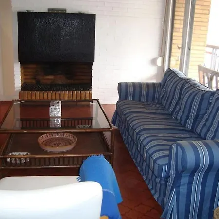 A 130 Metros De La Playa Parking Zarautz