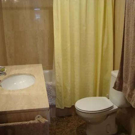 A 130 Metros De La Playa Parking Daire