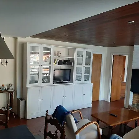 A 130 Metros De La Playa Parking Zarautz