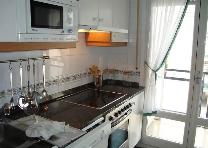 Apartment A 130 Metros De La Playa Parking Zarautz