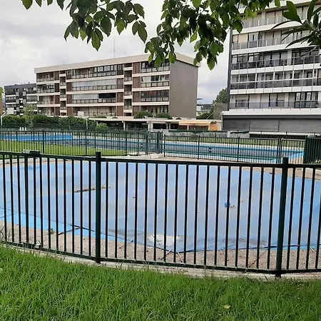 A 130 Metros De La Playa Parking דירה זראוטס
